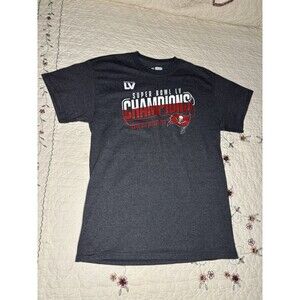 Tampa Bay Buccaneers Super Bowl LV Champions Mens Medium NFL T Shirt